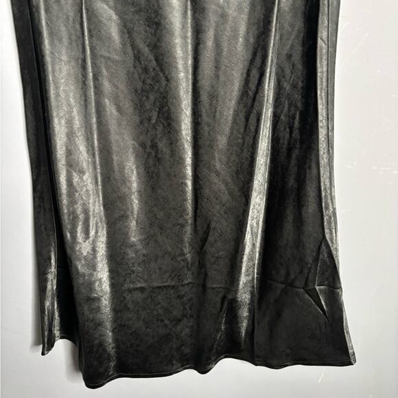 Charlie Holiday Black Pull On Midi Skirt With Side Zipper Size 2 - Picture 2 of 7